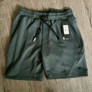 LEG3ND Men’s Athletic Fit Performance Shorts 7” Inseam Sage Green NWT Size S new